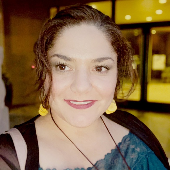 Meet your Posher, Lin - Picture 1 of 1